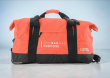 Lade das Bild in den Galerie-Viewer, HH Emotion GmbH National Geographic Packable Wheeled Duffel in Rot aus recyceltem Polyester mit Rollen und Tragegriffen